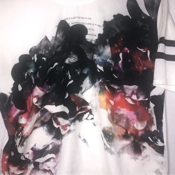 Floral Graphic Women's Top - Picture 2 of 2